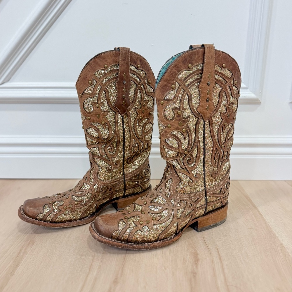 Corral C3275 Women’s Orix Gold Glitter Inlay Studs Brown Square Toe Cowboy Boot